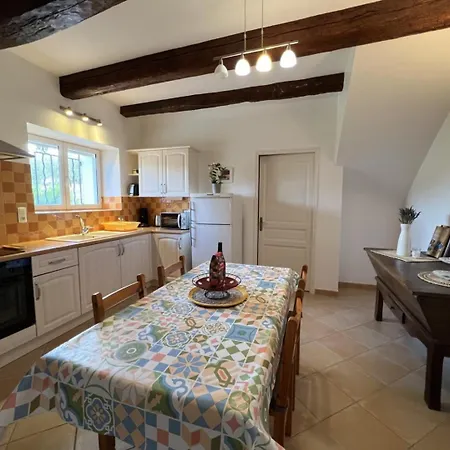Le Colombier Apartamento *